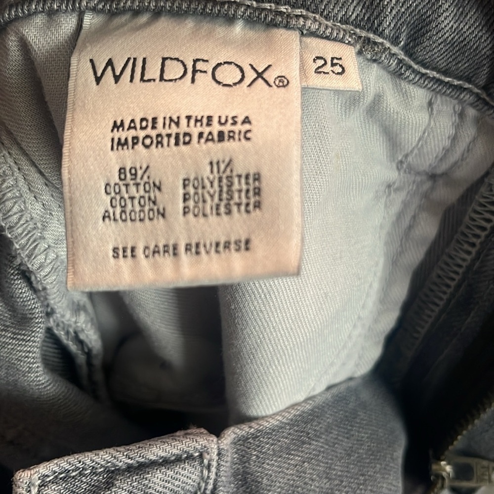 Wildfox New With Tags Mid Rise Skinny Jeans Size 25 - Picture 6 of 6